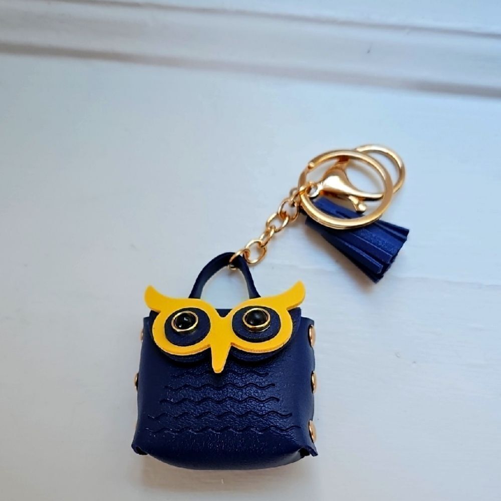 NWOT Owl Keychain with Tassel